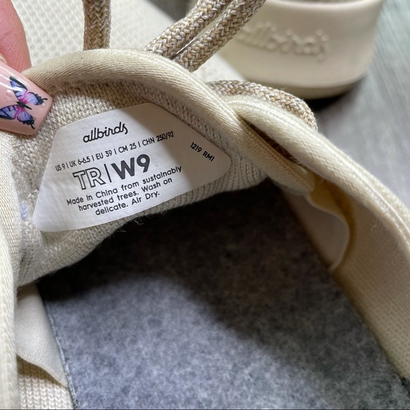 allbirds Tree Runners Size 9 - Picture 3 of 12